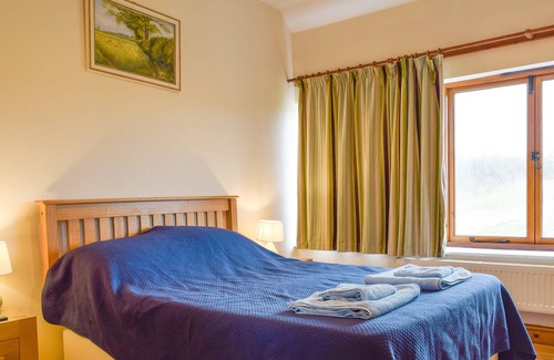 Twywell Cabaña | 3 bedroom accommodation in Aldwincle, near Kettering