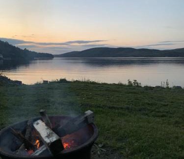 Degelis Casa | A Peaceful Waterfront Escape - La Perle du Lac