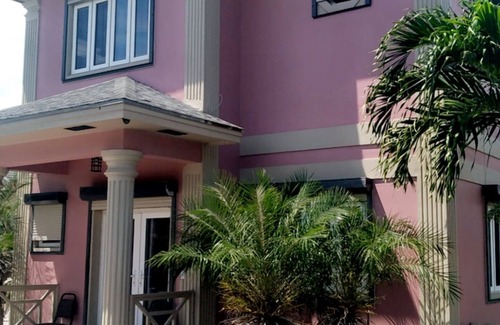 Belair Estates Condominio | A peice of paradise,large luxury condominium beautiful space cozy & homely!!!!!!