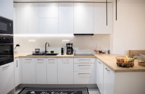 Thessaloniki Apartamento | A penthouse apartment near the seaside (Nea Paralia)