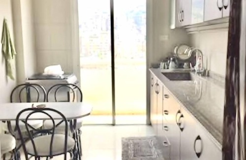 Antelias Apartamento | A penthouse overlooking the Mediterranean