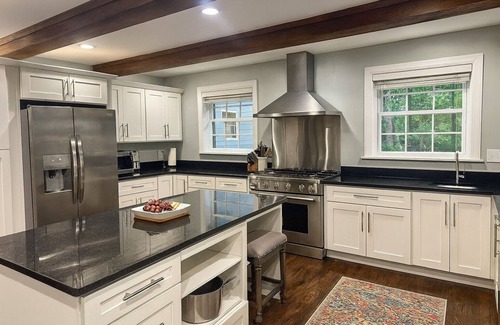 Ellendale Casa | A perfectly well balanced blend of City Amenities and Quiet Retreat