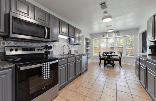 Long Beach Casa | A Pirates Dream
