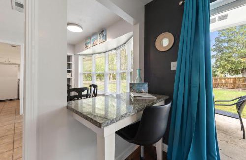 Long Beach Casa | A Pirates Dream
