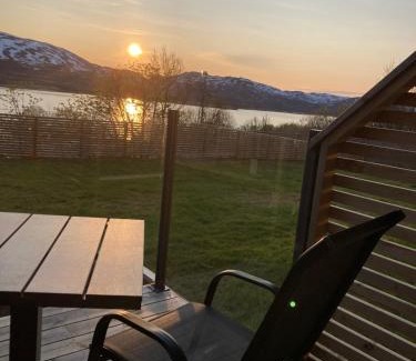 Tromso Apartamento | A place for Aurora in wintertime and midnight sun in summer-time!