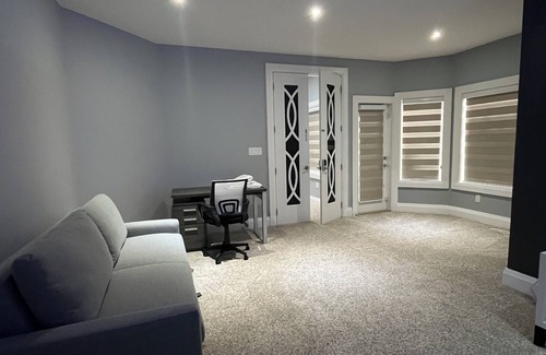 Northeast Edmonton Casa | A Place for Large Families
