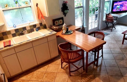 Summerplace Apartamento | A Place on Pebble Path