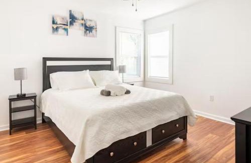 Birmingham Casa | A Place to Escape 5 minutes from Downtown Newly Renovated