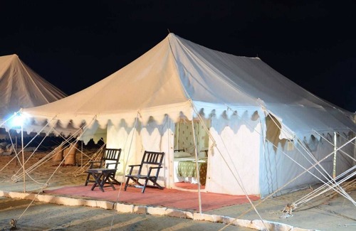 Phulpur Alquiler De RV | A Plus Hospitalities