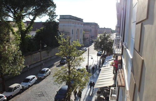 Caserta Apartamento | A Pochi Passi Dalla Reggia di Caserta, Ampio e Luminoso