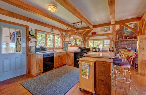 Jacksonville Cabina | ¡Eso es todo! ¡Casi el cielo en Vermont! ¡25 acres hermosos y privados para explorar!