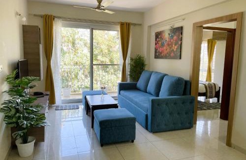 Bengaluru Apartamento | A Premium 2BR Luxury Service Apartments, near Hebbal & Manyata Tech park, Perfect for Family and Business Travelers