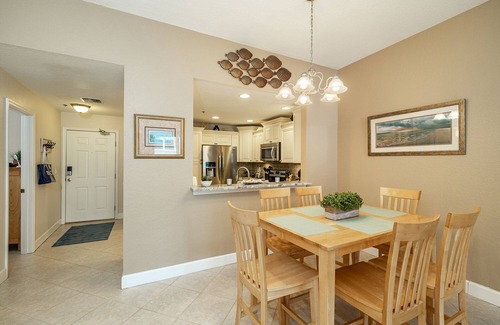 Independence Square Casa | A private beachfront condo just steps from beach