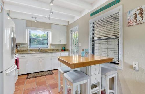 Central Naples Casa | A Private Oasis Complex in Naples