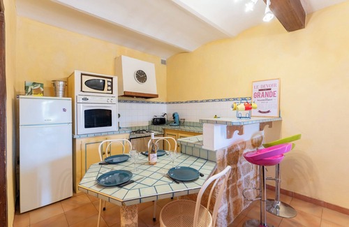 Saint-Romain-en-Viennois Casa | Una escapada provenzal en el corazón de los viñedos, en Vaison-la-Romaine
