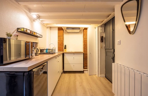 Saint - Michel Apartamento | A quiet cocoon in the heart of Toulouse - Welkeys