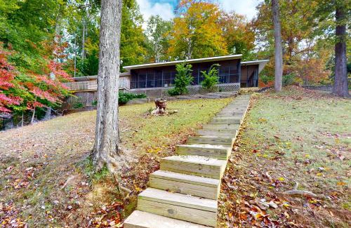 Moneta Casa | A Quiet Cove