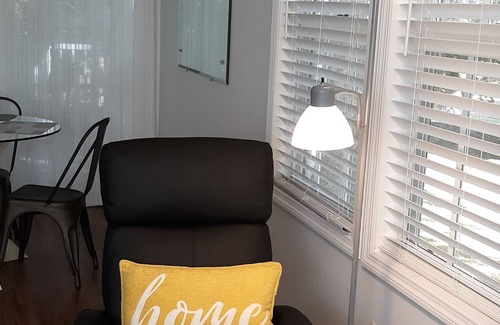 Silver Springs Shores Condominio | A quiet, golf course Condo in the middle of horse and spring country!