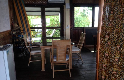 Nias Villa | Una tranquila, pacífica, naturaleza por todas partes, Hill Top Villa con vista al Océano Índico