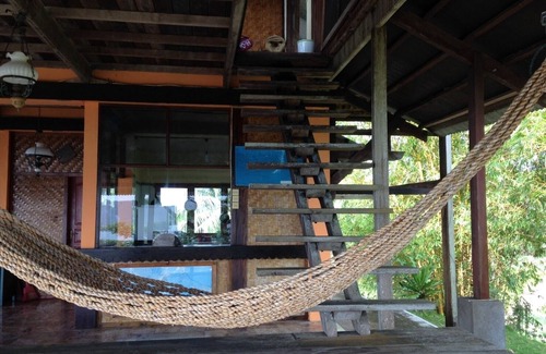 Nias Villa | Una tranquila, pacífica, naturaleza por todas partes, Hill Top Villa con vista al Océano Índico
