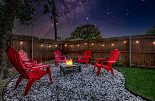 Frisco Casa | A Real Frisco Gem! Heart of the City+Hot Tub+Game Room