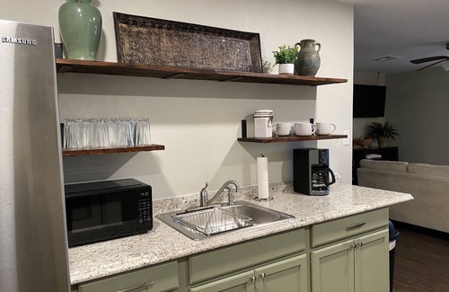 Mead Apartamento | A Reel Good Time! Cozy 2 bedroom unit