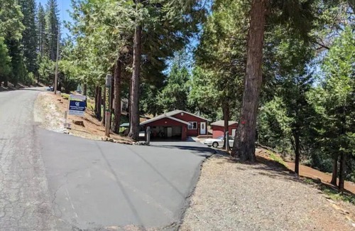 Croft Casa | A rejuvenating cabin in the woods