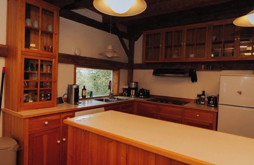 Sackville Cabina | A romantic getaway or peaceful place to unwind and relax