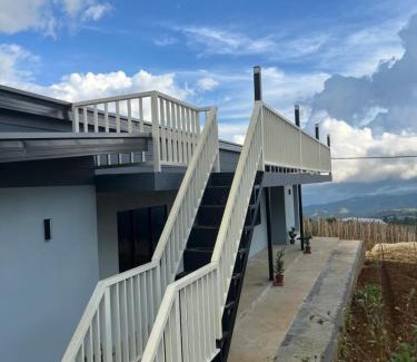 Kundasang Cabina | a RPH 360 Homestay