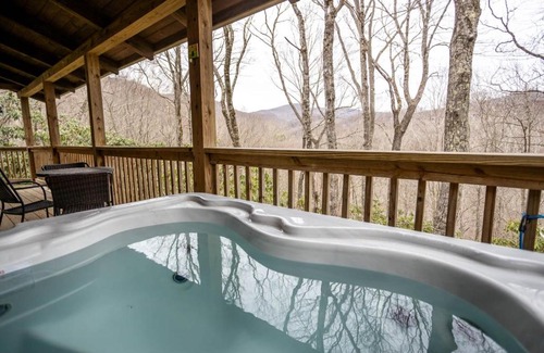Todd Casa | A Rustic Hideaway