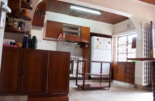 Nairobi Casa | Un hogar seguro y sereno lejos del hogar, en el corazón de la ciudad de Nairobi en Kenia.