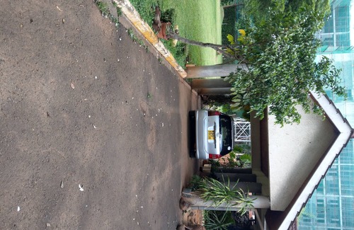 Nairobi Casa | Un hogar seguro y sereno lejos del hogar, en el corazón de la ciudad de Nairobi en Kenia.