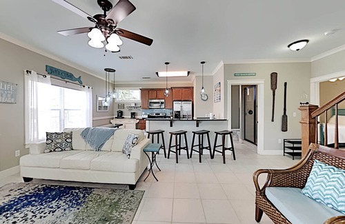 Avalon Beach Estates Casa | A Sea-esta