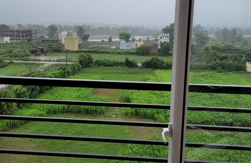 Rishikesh Apartamento | A Serene Homestay With River and Mountains View