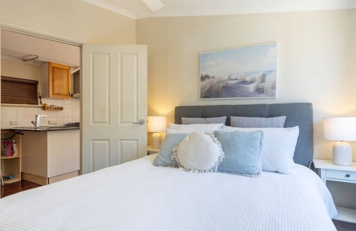 Kallaroo Casa | A short trip to the beach - Self Contained