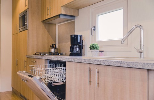Municipality of Rijssen-Holten Casa | A simple but cozy cabin with porch!