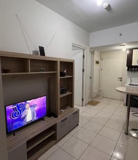 Bekasi Apartamento | A Simple stay at SpringLake Apartment, Bekasi