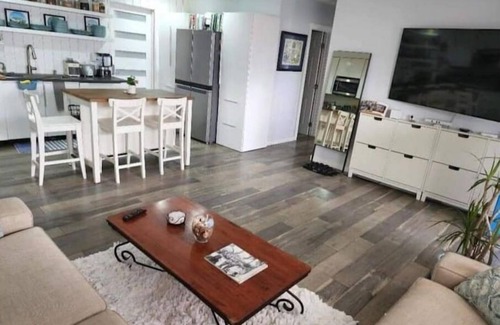 North Clairemont Apartamento | A single in San Diego Room Rental