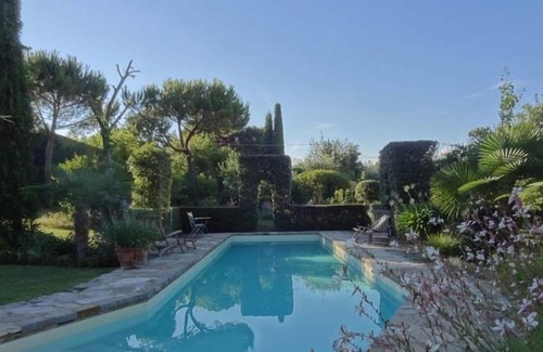 Geggiano Cabaña | Una pequeña casita en un hermoso jardín