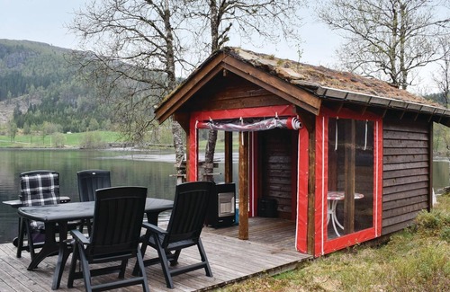 Naustdal Casa | Alojamiento de 2 habitaciones en Naustdal