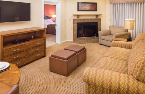 Northeast Santa Fe Complejo | A Southwestern Retreat in the Heart of Santa Fe - Villas De Santa Fe- 2 Bd.