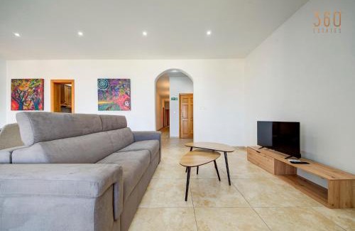 Mellieħa Heights Apartamento | A spacious 3BR home in stunning Mellieha with Views by 360 Estates