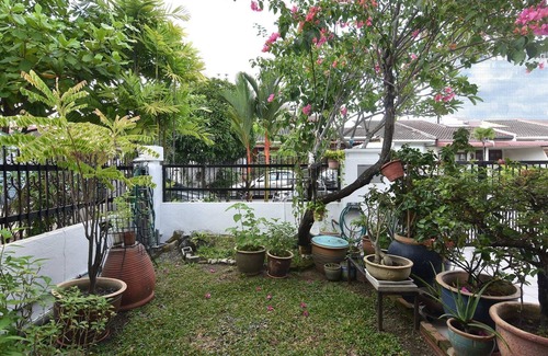 Taman Tun Dr Ismail Apartamento | A Spacious 4BR Home Nearby Kiara Hill, Mont Kiara, Pavilion Damansara Heights