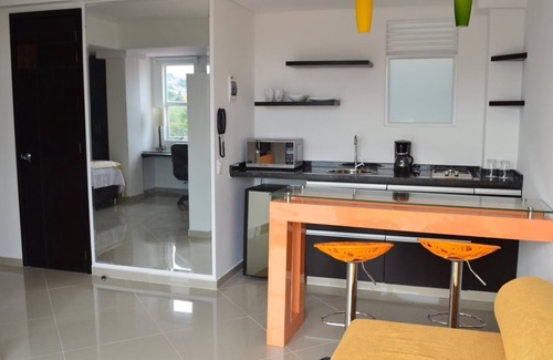 San Fernando Apartamento | A spacious and fabulous 387 ft2 studio, near every thing in Cali