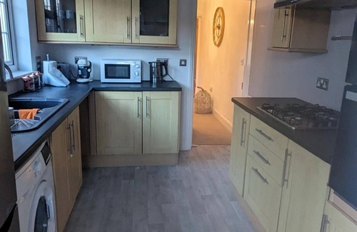 Sittingbourne Casa | A spacious cottage-styled 3 bedrooms in a Shared house - Sittingbourne