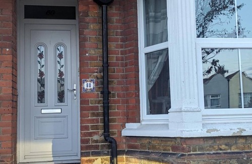 Sittingbourne Casa | A spacious cottage-styled 3 bedrooms in a Shared house - Sittingbourne