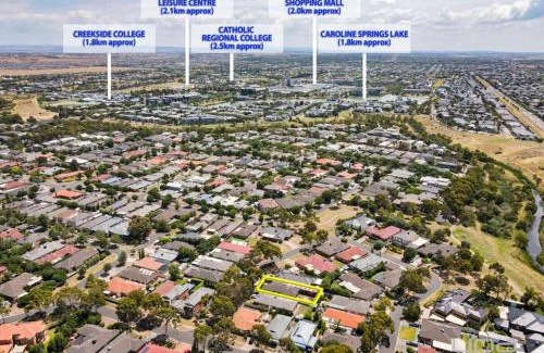 Caroline Springs Casa | A spacious Vacation Home nearby Melbourne Airport