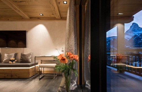 Zermatt Chalet De Esquí | A SPECTACULAR CHALET IN THE SNOW CAPED ZERMATT