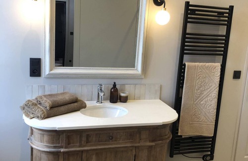 Saint-Marcellin-les-Vaison Otro | A stay in a château in Provence