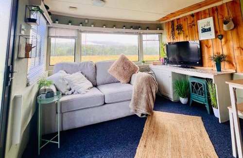 Bont Newydd Chalet De Esquí | A static haven